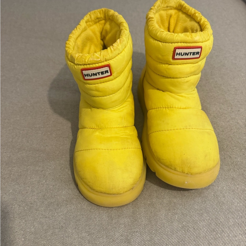 Hunter Kids Bright Yellow Snow Boots
